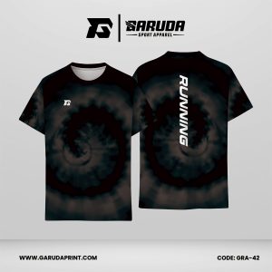 Jersey Lari Hitam Pekat–Abu Arang–Biru Petrol Gelap dengan Motif Spiral Kabut Tie-Dye Code GRA-42