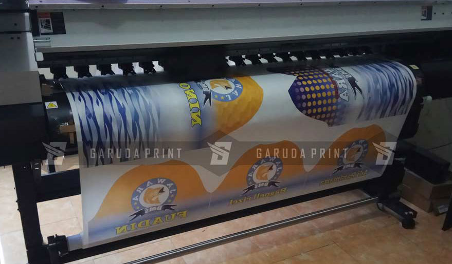 Jersey Fishing Team Jawara BMS Tampil Cerah dengan Desain Biru dan Oranye