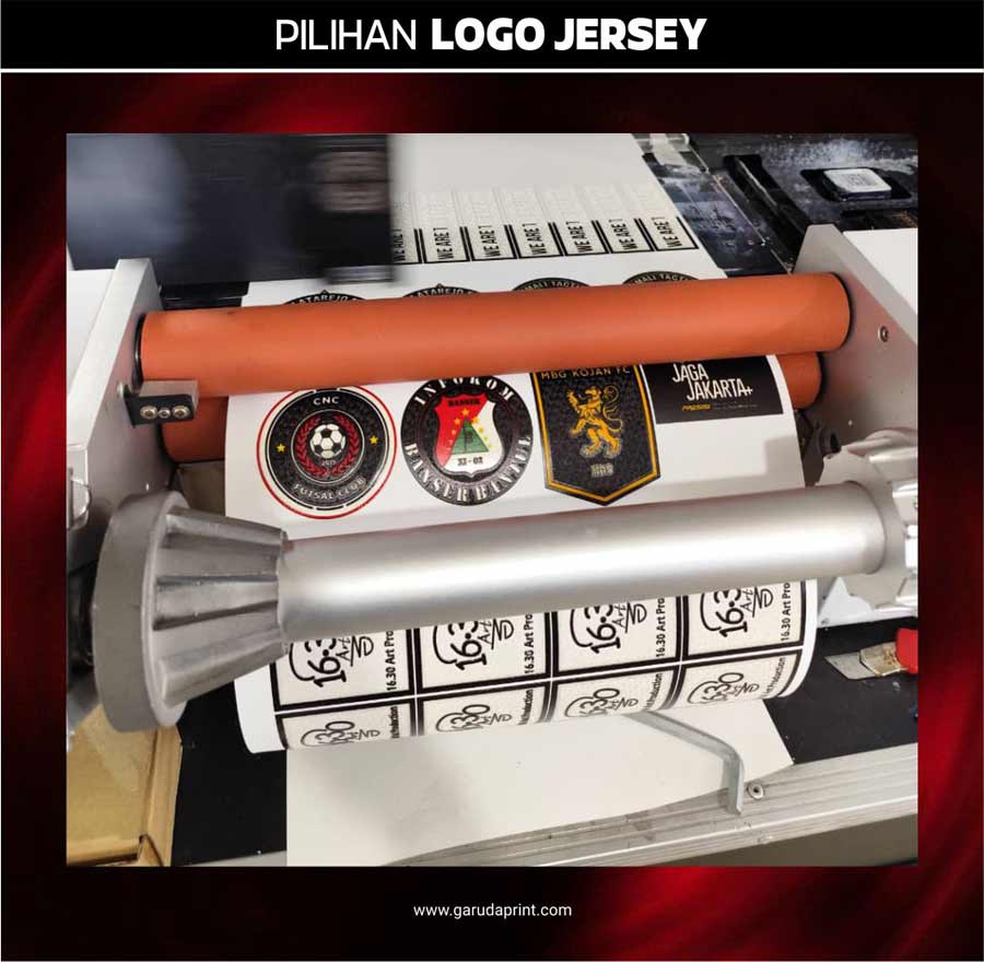 Detail logo pada jersey custom Garuda Print